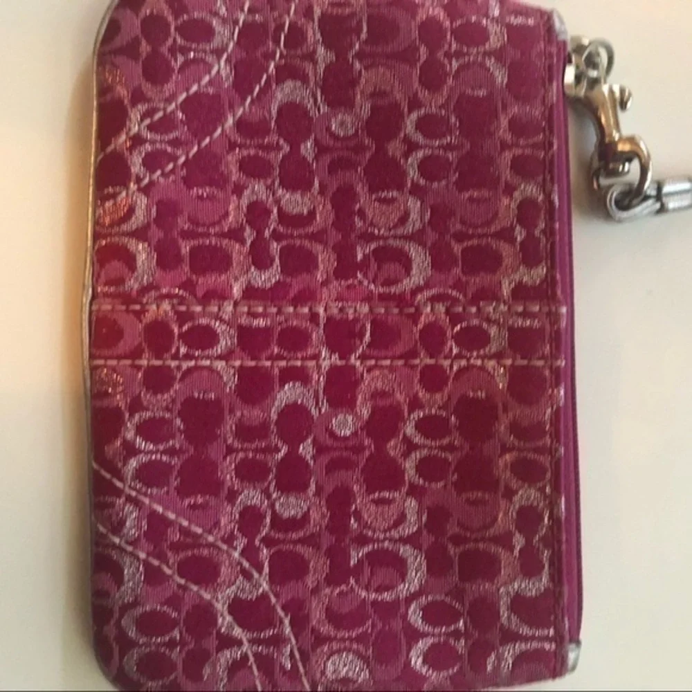 COACH vintage y2k pink silver optic wristlet
